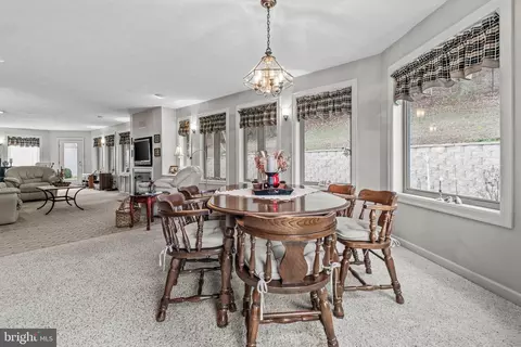 Dining - 125 Housel Rd, Everett, PA 15537 photo 2 of 3
