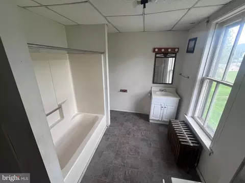 Bath - 402 16th St, Saxton, PA 16678 photo 1 of 2