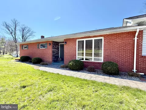 1997 Raystown Rd, Everett, PA 15537 photo 2