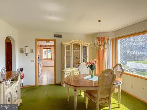 Dining - 1771 Upper Snake Spring Rd, Everett, PA 15537 photo 2 of 2
