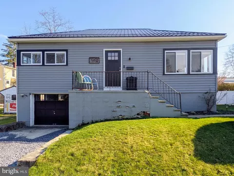103 Barclay St, Bedford, PA 15522