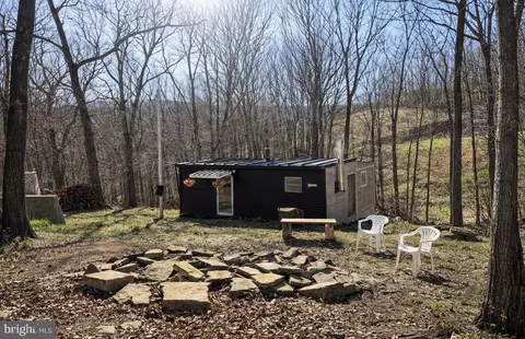 507 Mowry Rd, Schellsburg, PA 15559 photo 8