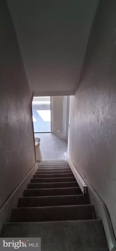 Entry Way - 327-329 W Main St, Everett, PA 15537 photo 15 of 24