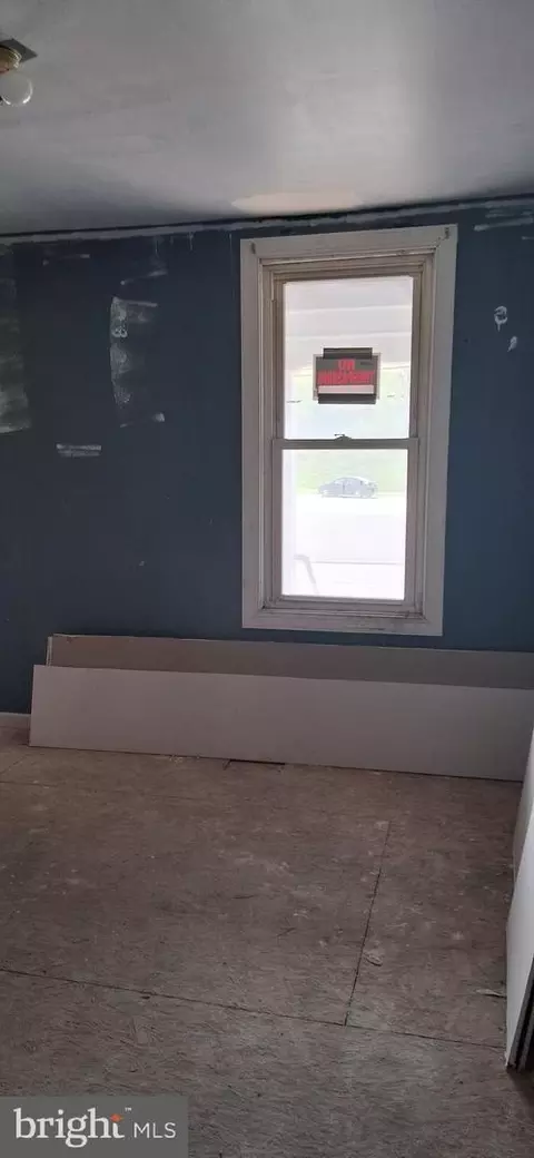 Entry Way - 327-329 W Main St, Everett, PA 15537 photo 11 of 24