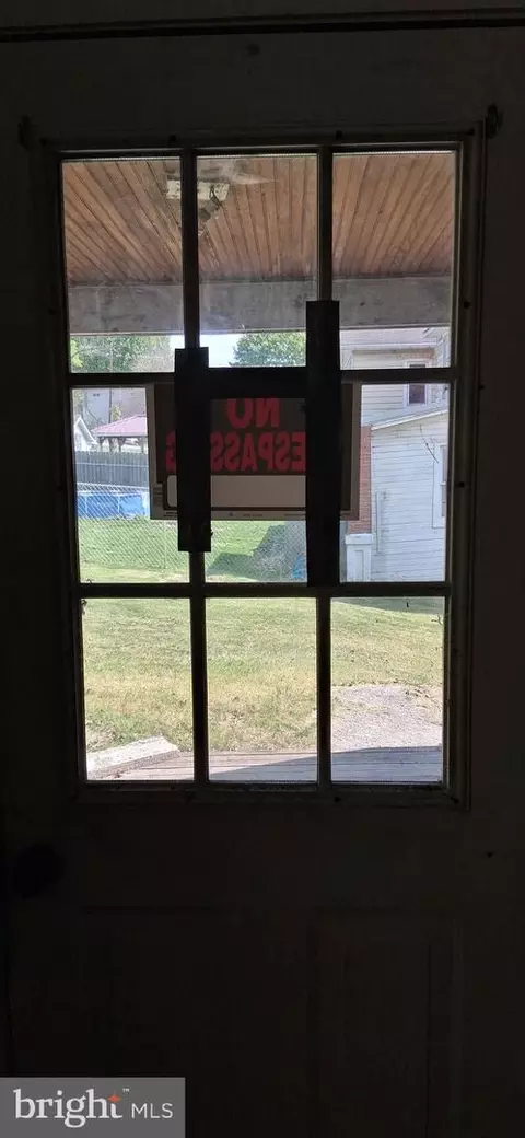 Entry Way - 327-329 W Main St, Everett, PA 15537 photo 14 of 24