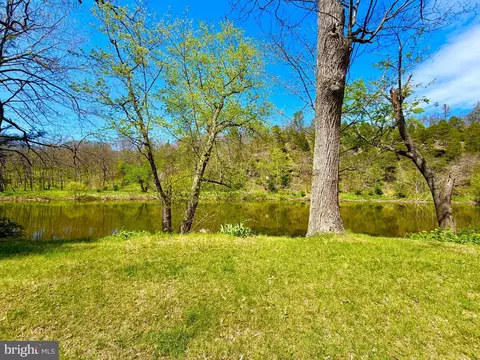 View/Area - 457 Cove St, Everett, PA 15537 photo 1 of 4