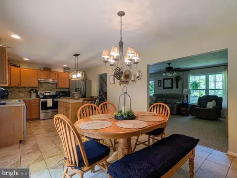 Dining - 48 W 3rd St, Everett, PA 15537 photo 1 of 3