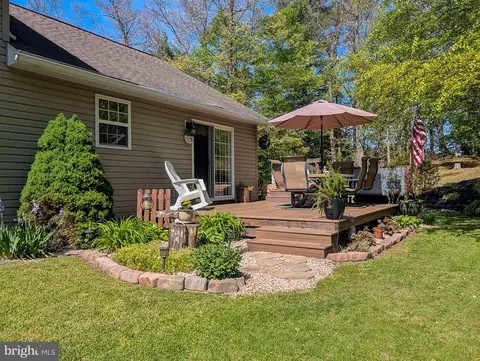 Exterior - 48 W 3rd St, Everett, PA 15537 photo 22 of 26