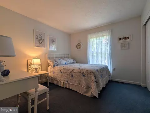 Bedroom - 48 W 3rd St, Everett, PA 15537 photo 4 of 10