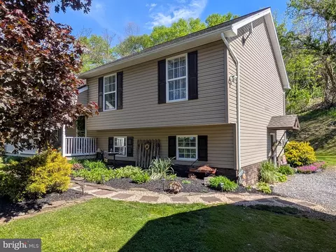 Other - 48 W 3rd St, Everett, PA 15537 photo 1 of 31