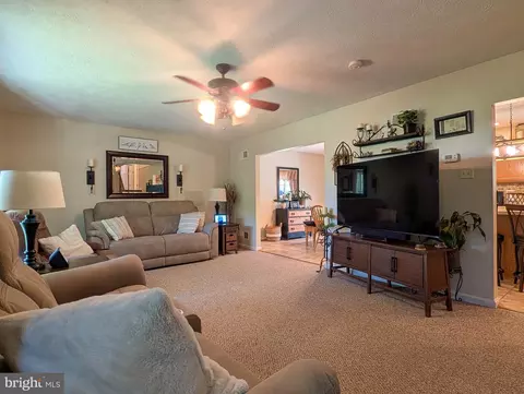 Other - 48 W 3rd St, Everett, PA 15537 photo 2 of 31