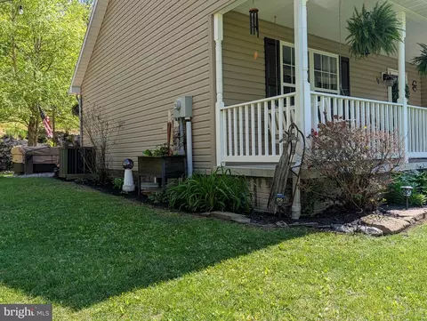 Exterior - 48 W 3rd St, Everett, PA 15537 photo 14 of 26