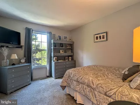 Bedroom - 48 W 3rd St, Everett, PA 15537 photo 6 of 10