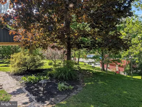 Exterior - 48 W 3rd St, Everett, PA 15537 photo 10 of 26