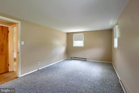 Bedroom - 911 West St, Everett, PA 15537 photo 1 of 2