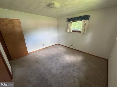 Bedroom - 150 Wareham Rd, Everett, PA 15537 photo 1 of 6