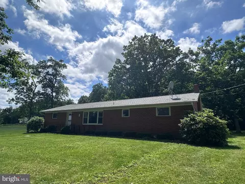 Exterior - 150 Wareham Rd, Everett, PA 15537 photo 4 of 7