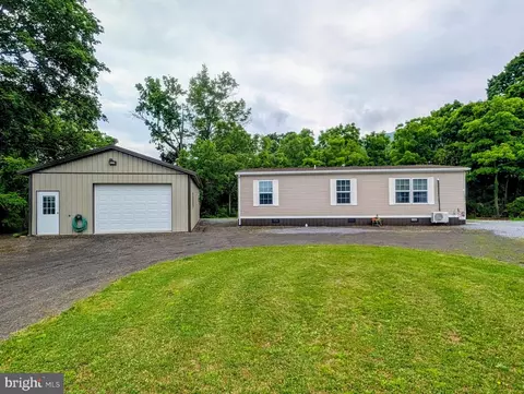 183 Oak Hill Rd, New Enterprise, PA 16664