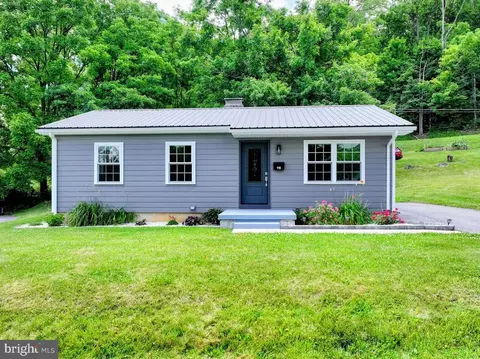 116 Cameron Ave, Bedford, PA 15522