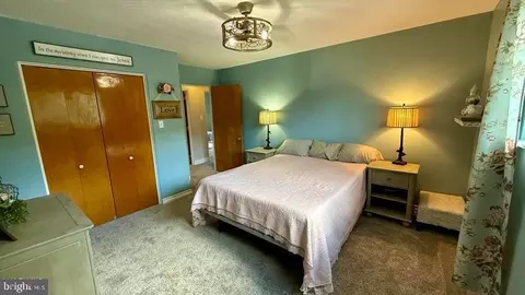 Bedroom - 2348 Raystown Rd, Everett, PA 15537 photo 11 of 15
