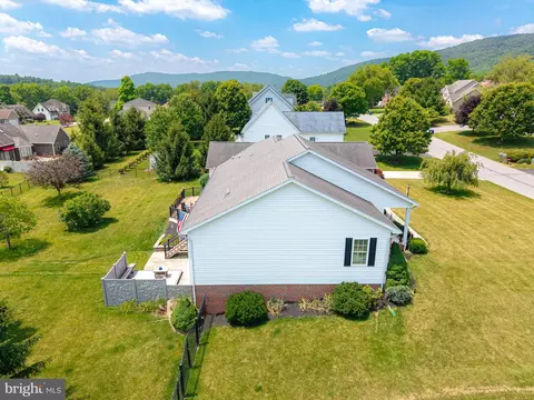 View/Area - 274 Hawthorne Dr, Everett, PA 15537 photo 3 of 15
