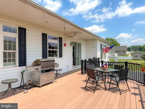 Exterior - 274 Hawthorne Dr, Everett, PA 15537 photo 4 of 10