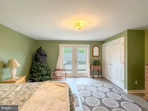 Bedroom - 274 Hawthorne Dr, Everett, PA 15537 photo 6 of 8