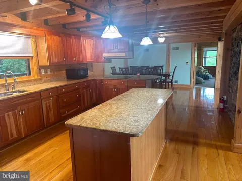 Kitchen - 495 Ritchey Rd SE, Everett, PA 15537 photo 5 of 5