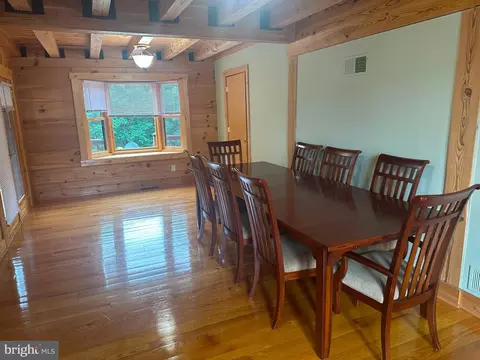 Dining - 495 Ritchey Rd SE, Everett, PA 15537 photo 1 of 2