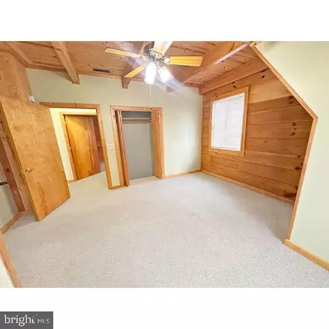 Bedroom - 495 Ritchey Rd SE, Everett, PA 15537 photo 1 of 3