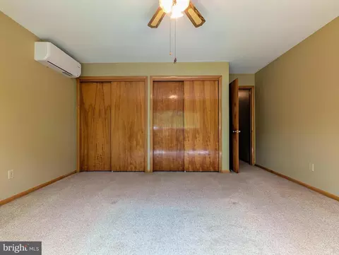 Bedroom - 118 Locust Dr, Everett, PA 15537 photo 1 of 4
