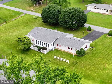 View/Area - 118 Locust Dr, Everett, PA 15537 photo 2 of 3