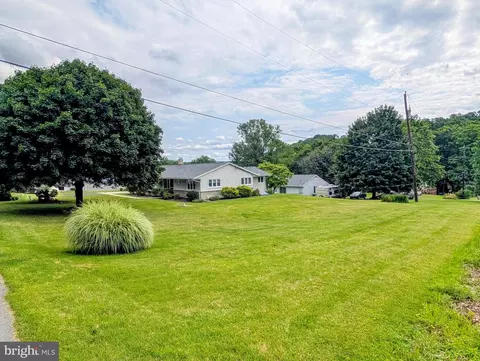 Exterior - 118 Locust Dr, Everett, PA 15537 photo 8 of 14