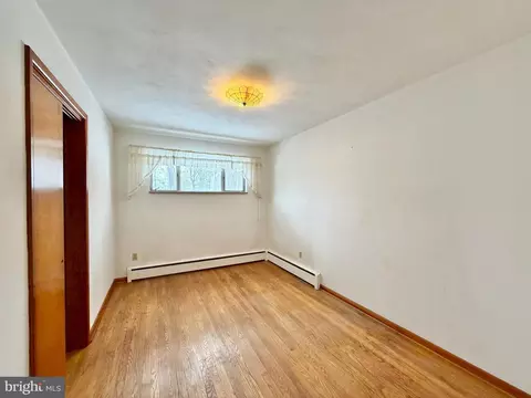 Bedroom - 624 632 Raystown Rd, Everett, PA 15537 photo 2 of 3