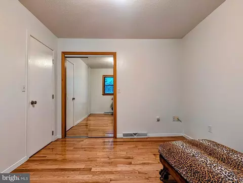 Bedroom - 5077 Summit View Rd, Everett, PA 15537 photo 1 of 7