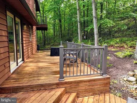 Exterior - 5077 Summit View Rd, Everett, PA 15537 photo 16 of 18