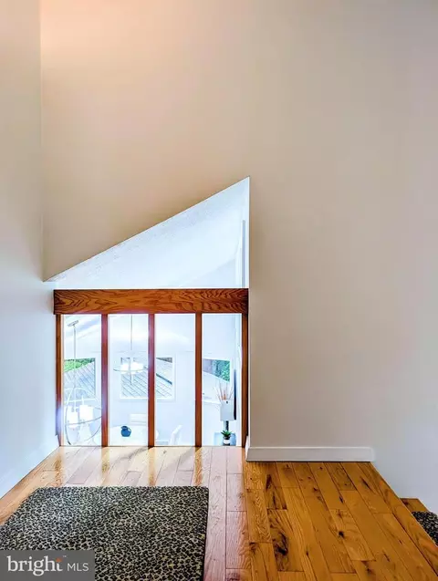 Entry Way - 5077 Summit View Rd, Everett, PA 15537 photo 7 of 8