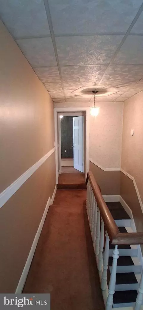 Entry Way - 215 N Spring St, Everett, PA 15537 photo 13 of 21
