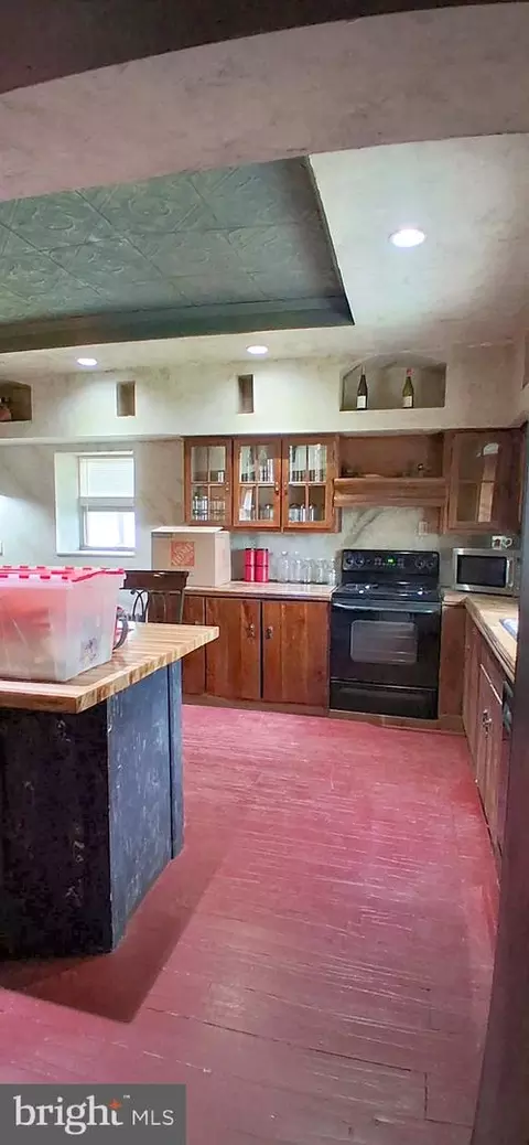 Kitchen - 215 N Spring St, Everett, PA 15537 photo 3 of 3