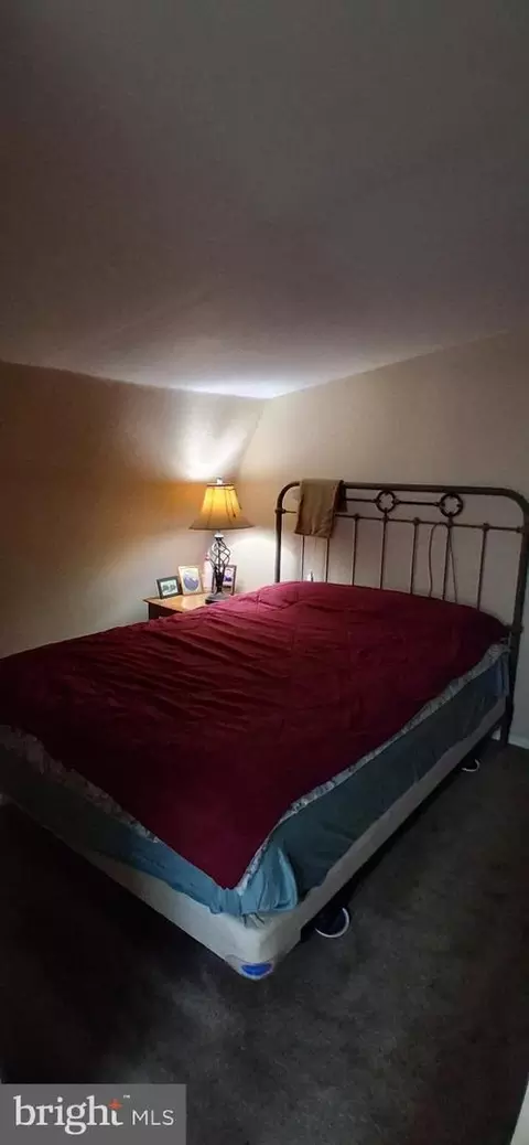 Bedroom - 215 N Spring St, Everett, PA 15537 photo 4 of 5