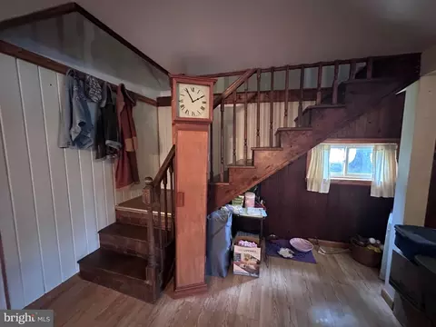 Entry Way - 11585 Clear Ridge Rd, Everett, PA 15537 photo 1 of 3