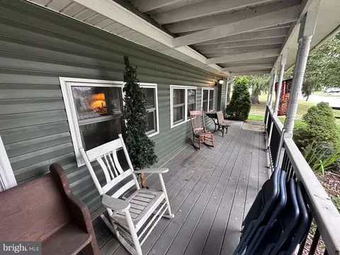 Exterior - 11585 Clear Ridge Rd, Everett, PA 15537 photo 2 of 10