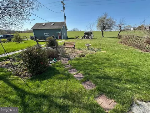 Exterior - 11585 Clear Ridge Rd, Everett, PA 15537 photo 9 of 10