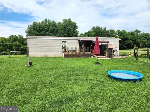 352 W Ridge Rd, Schellsburg, PA 15559 photo 2