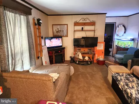 352 W Ridge Rd, Schellsburg, PA 15559 photo 4