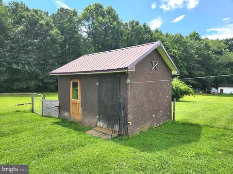 352 W Ridge Rd, Schellsburg, PA 15559 photo 18
