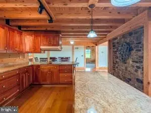 Entry Way - 495 Ritchey Bridge Rd, Everett, PA 15537 photo 4 of 35