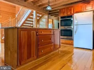 Entry Way - 495 Ritchey Bridge Rd, Everett, PA 15537 photo 5 of 35