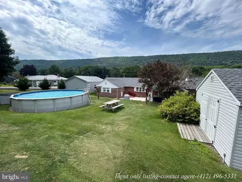 Exterior - 500 Raystown Rd, Everett, PA 15537 photo 1 of 4