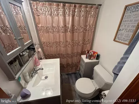 Bath - 500 Raystown Rd, Everett, PA 15537 photo 2 of 3
